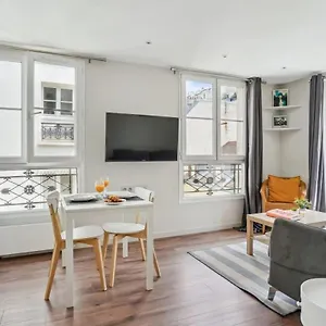 Republique & Le Marais - 1br - Cityapartmentstay , Parigi Francia